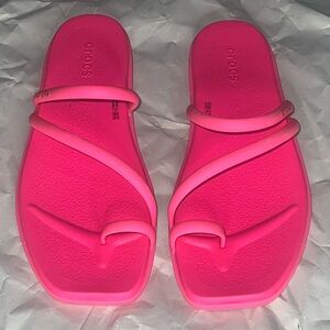 Miami Toe Loop Sandals Crocs Size 10
